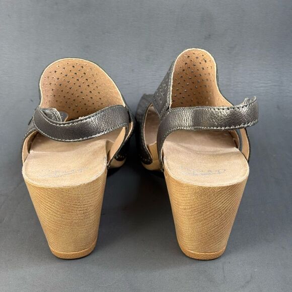 Dansko Teagan Gunmetal sandals shoes womens size 8.5 (39) - Picture 5 of 9